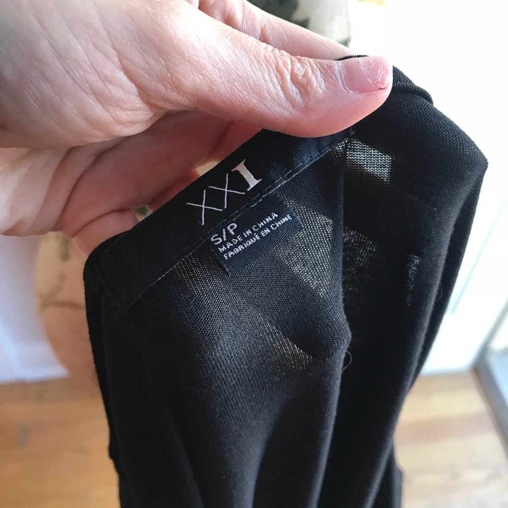 Black sheer maxi - Picture 2 of 2
